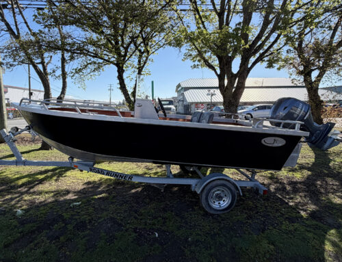 Pre-Owned – Super Skiff 1600 (Black)